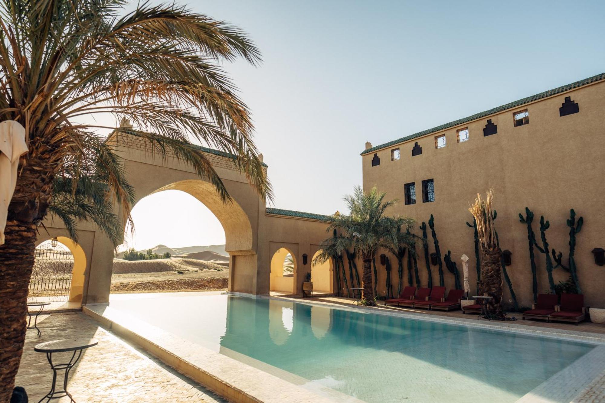 Sahara Pearl Hotel Merzouga Bagian luar foto